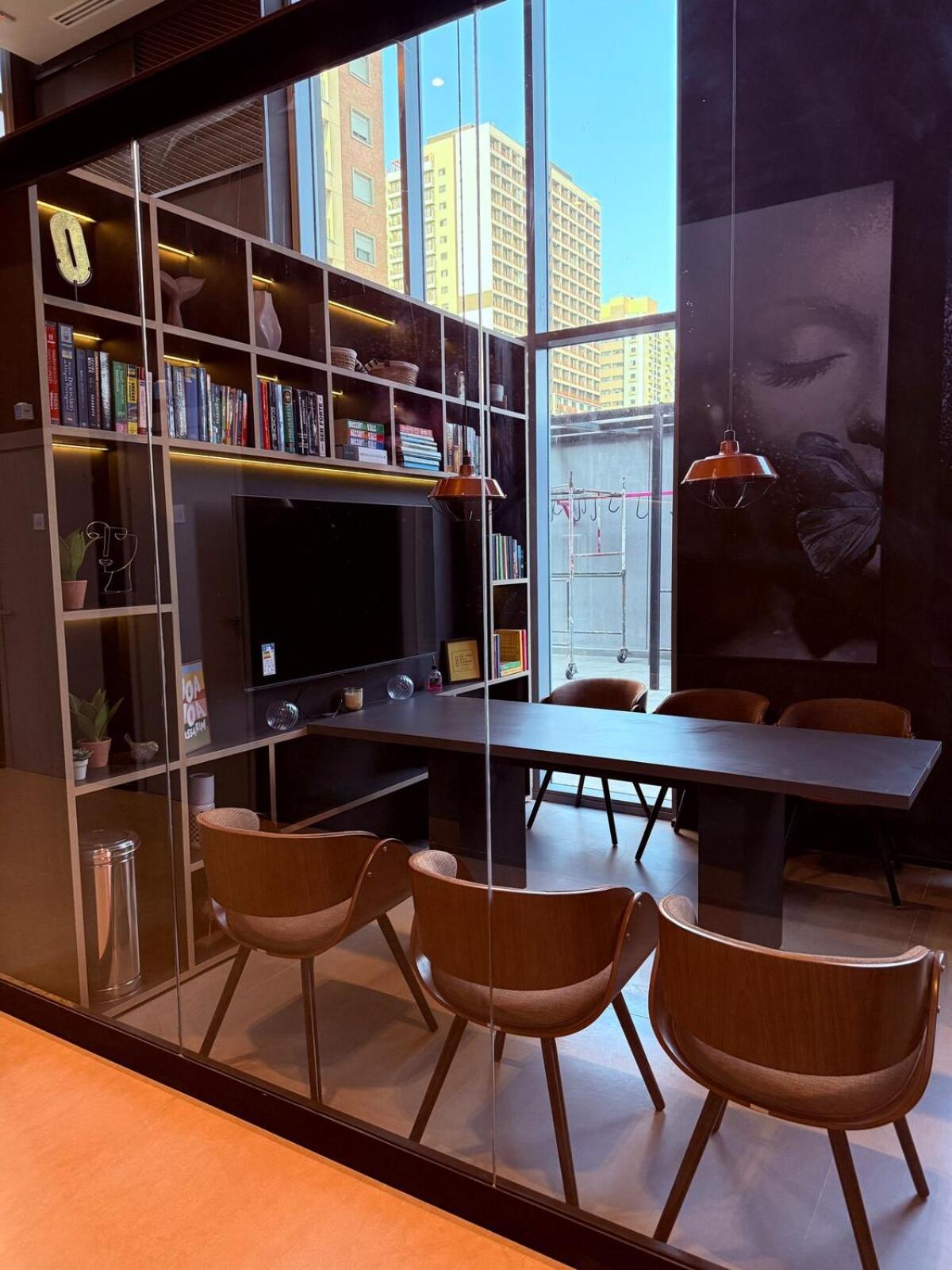 Apartamento Com Estacao De Trabalho E Vista Proximo A Faria Lima E Congonhas São Paulo Luaran gambar